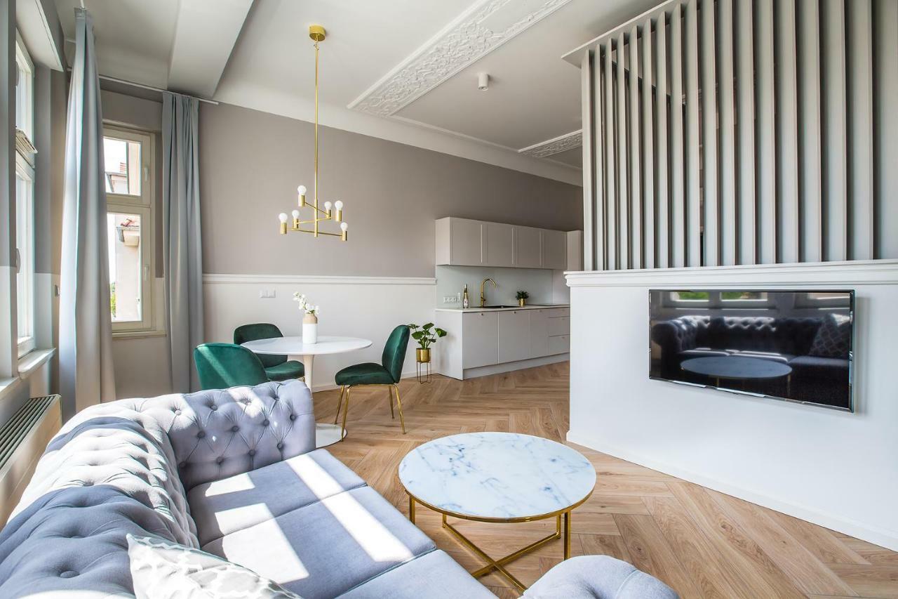 Homewell Boutique Apartments Poznań Buitenkant foto