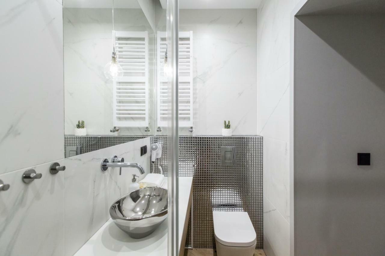 Homewell Boutique Apartments Poznań Buitenkant foto